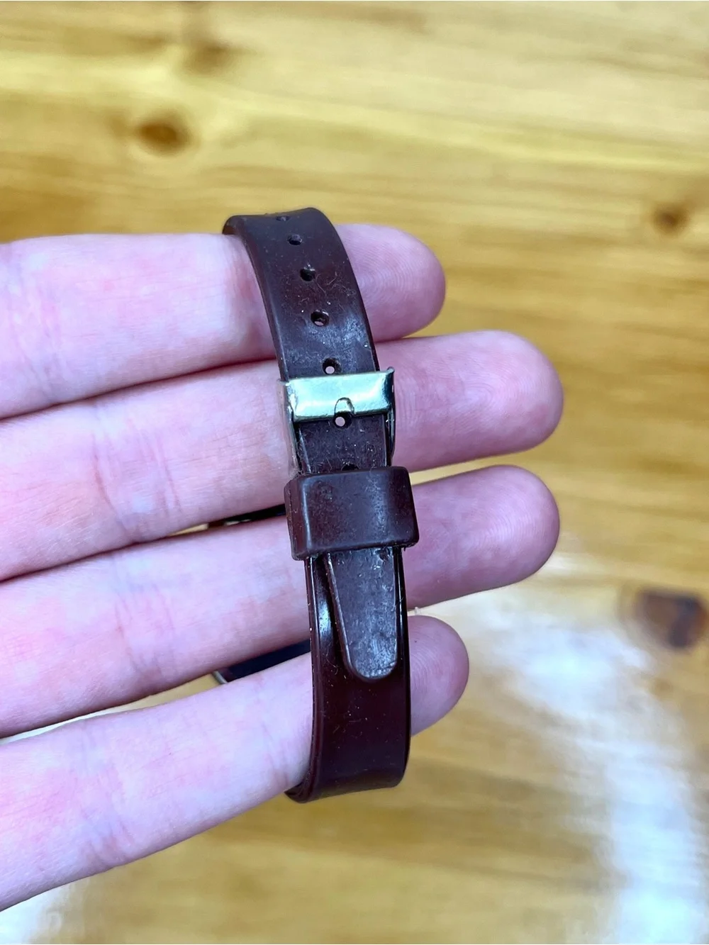 Vintage Native American Indian Hatchet Swiss Made Watch Brown Band 14 mm